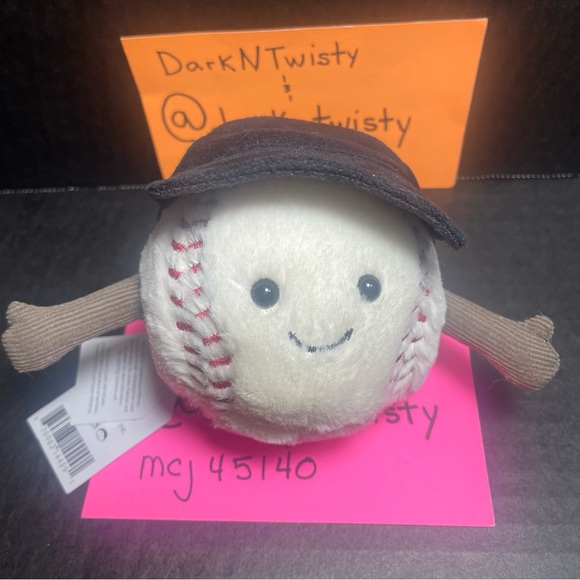 BNWT JELLYCAT AMUSEABLE BASEBALL ADORABLE PLUSH - Picture 1 of 13